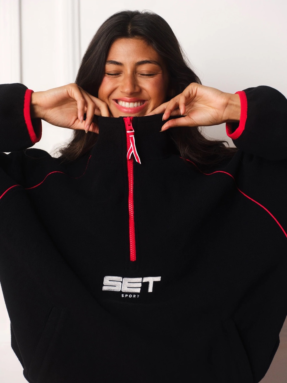 SET Active Uniform Raglan Quarter Zip- size medium